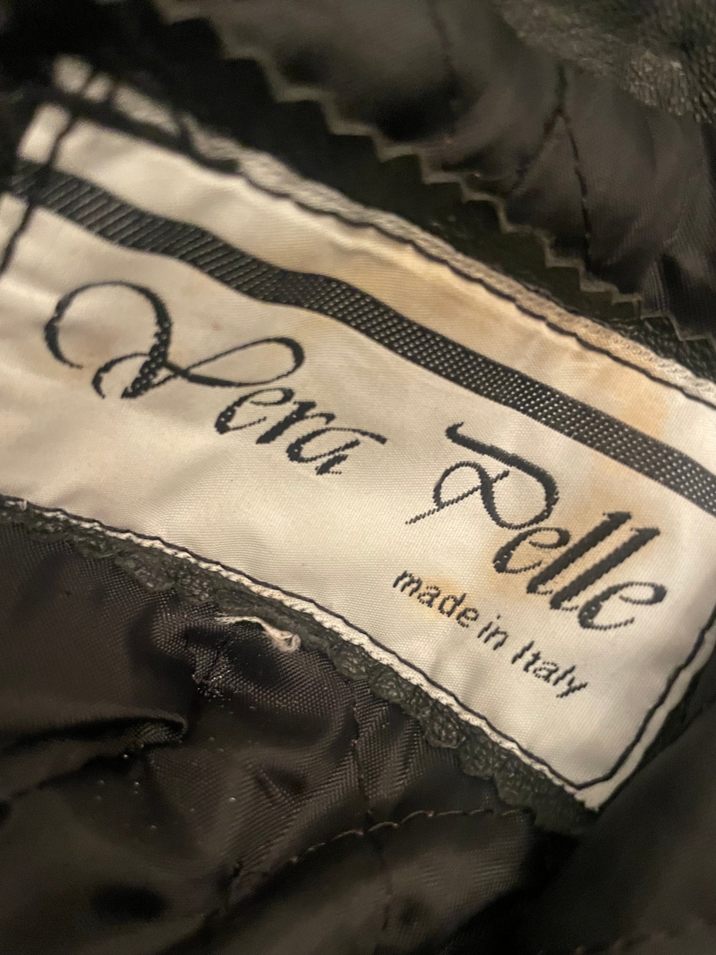 Trench lungo in pelle