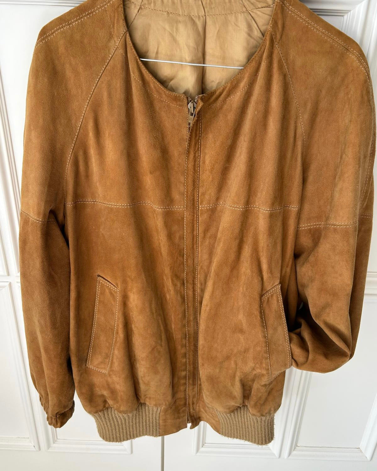 Bomber suede