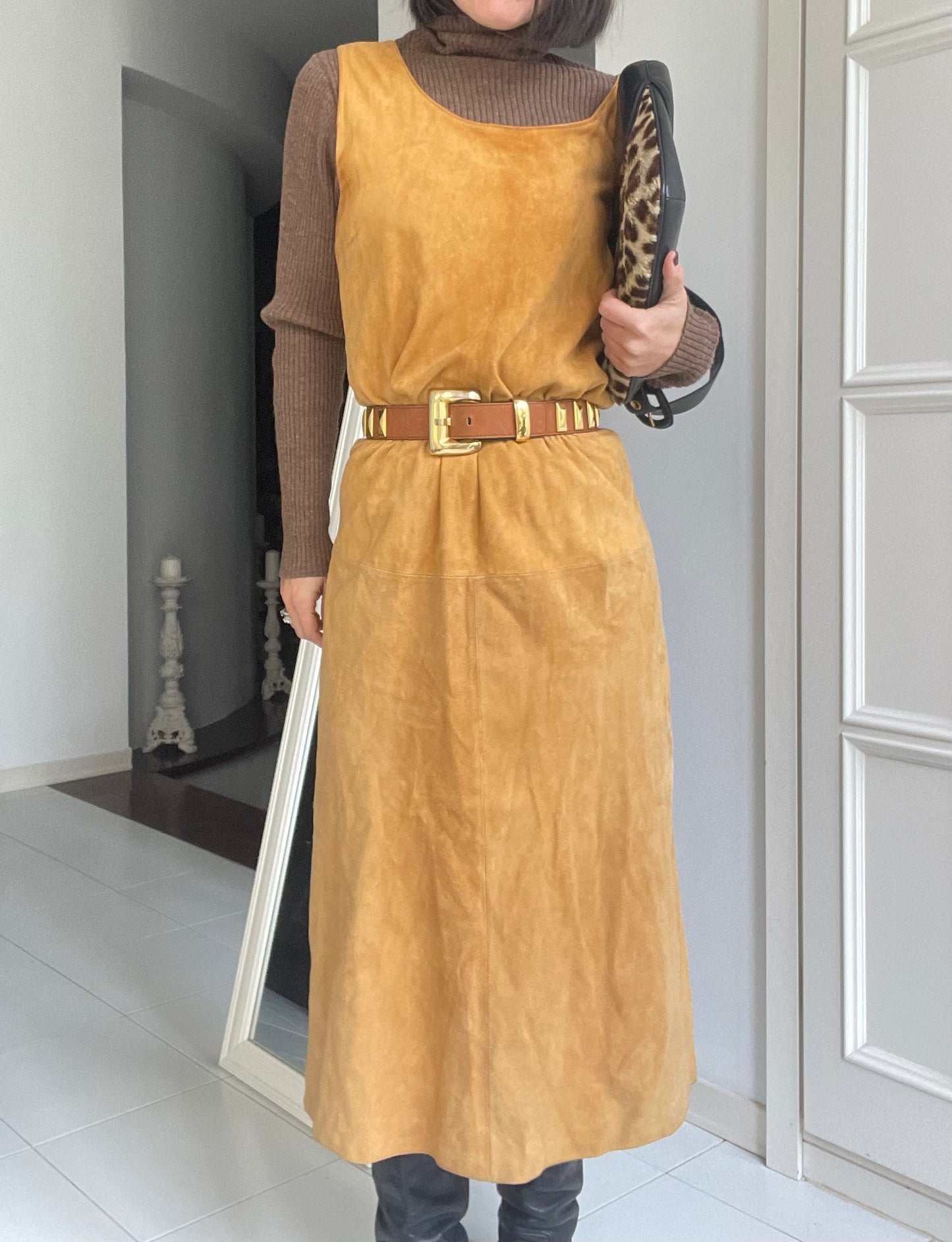 Abito suede