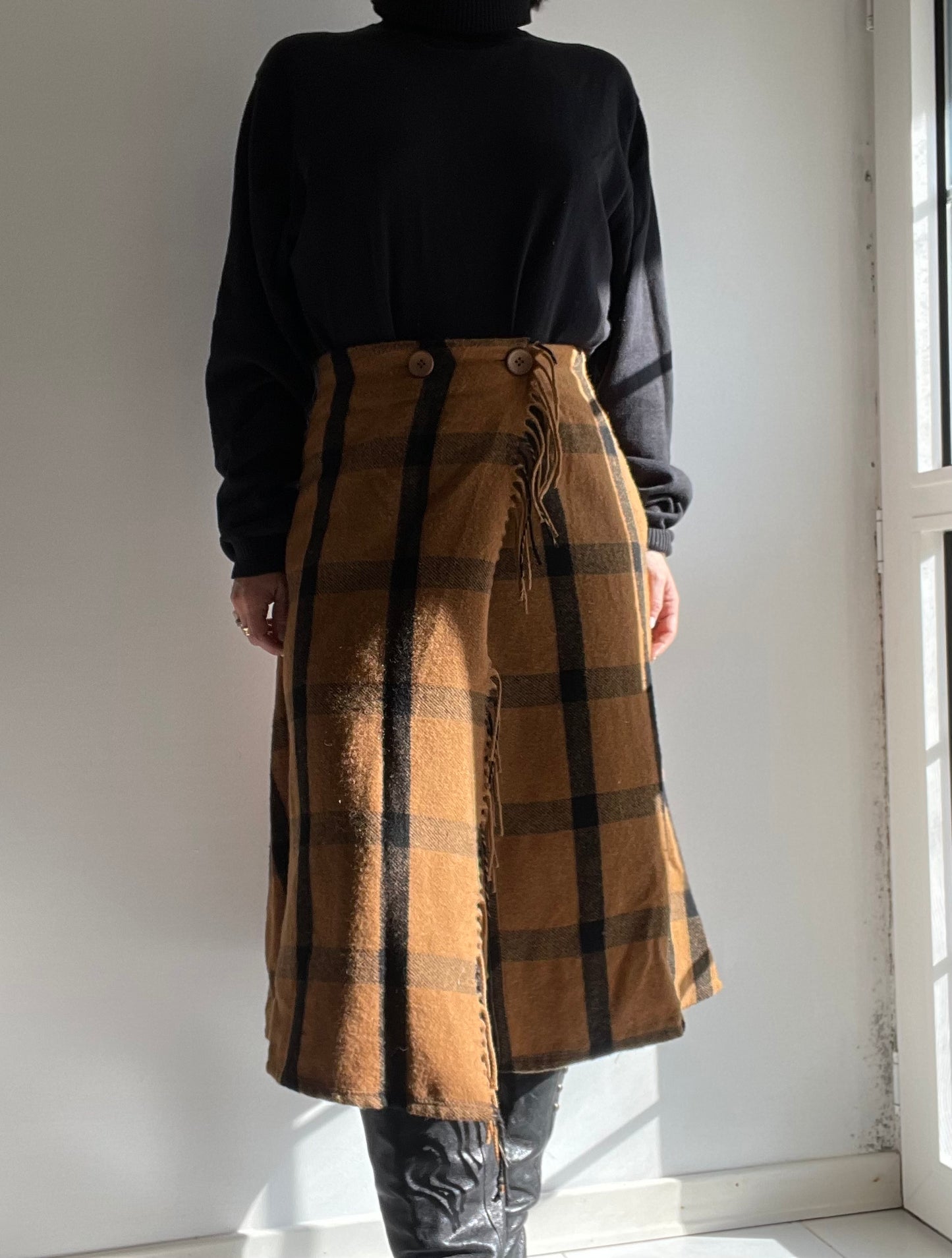CASHMERE MIDI SKIRT