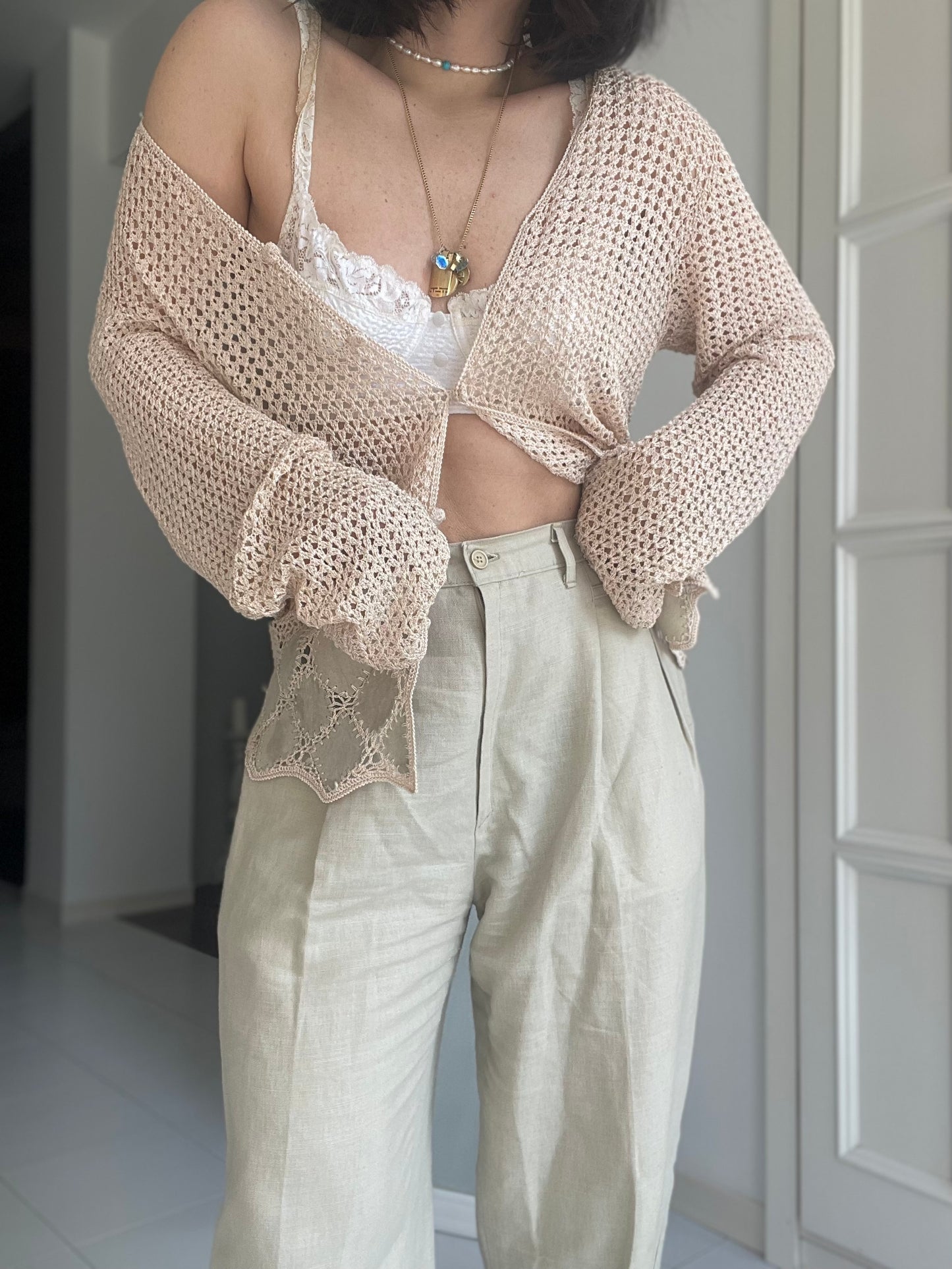 Cardigan in crochet