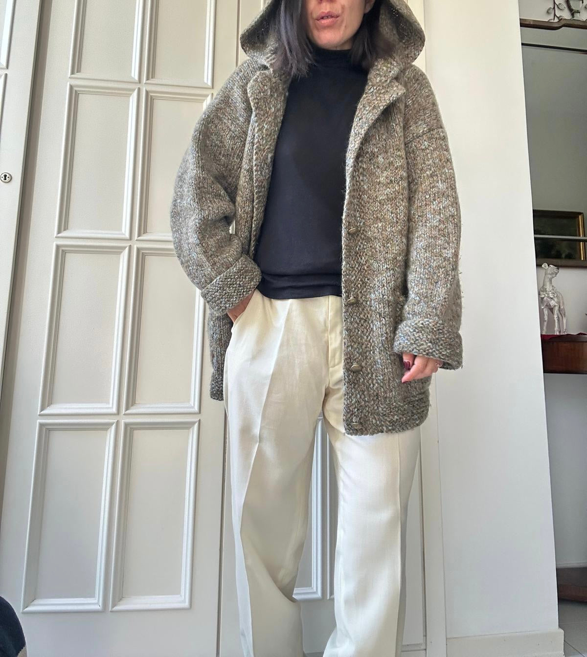 Cardigan con cappuccio