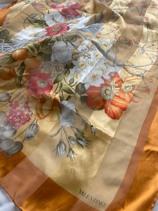 Foulard in seta Valentino